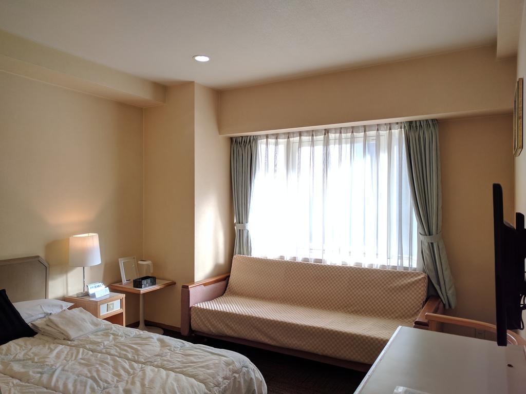 Hotel Harbour Yokosuka Luaran gambar